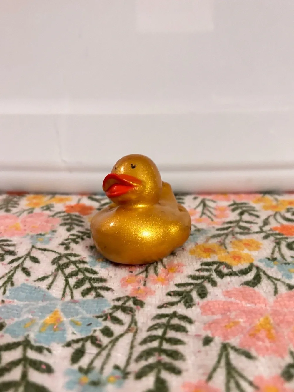 Shiny Gold Rubber Duck Bath Accessory - Small Floating Toy